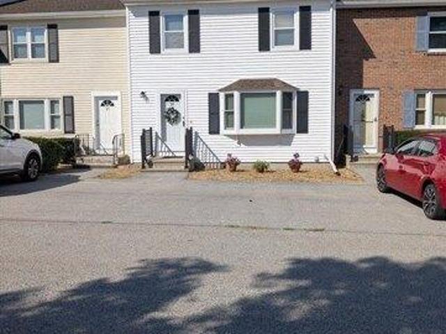 Condo for sale in Webster, Massachusetts