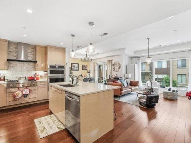 Condo for sale in Hudson, New Jersey