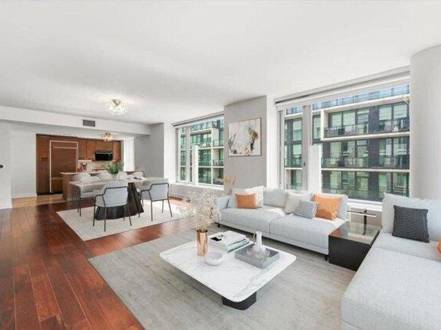 Condo for sale in Hudson, New Jersey