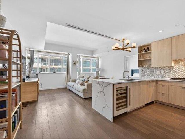 Condo for sale in Hudson, New Jersey