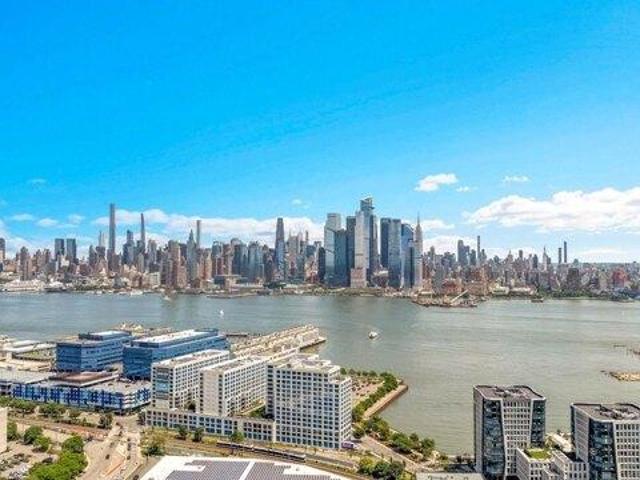 Condo for sale in Hudson, New Jersey