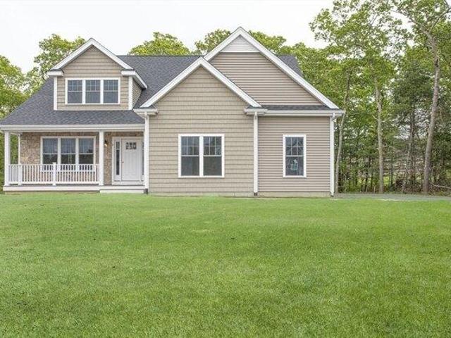 Condo for sale in West Bridgewater, Massachusetts