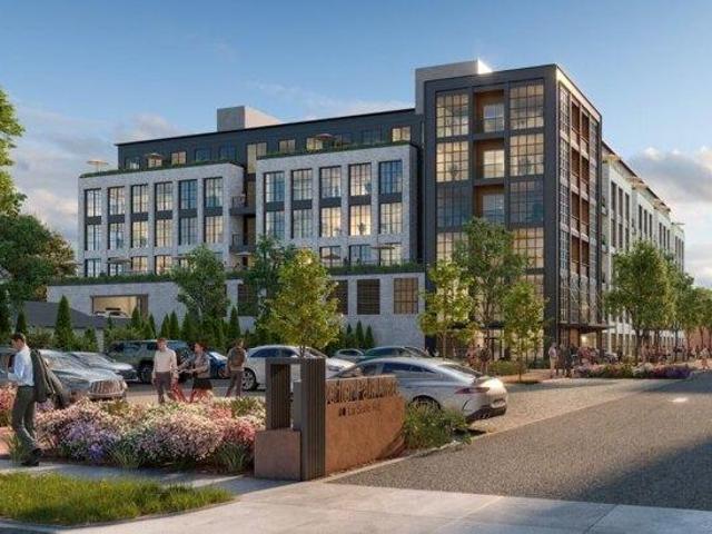 Condo for sale in West Hartford, Capitol Planning Region