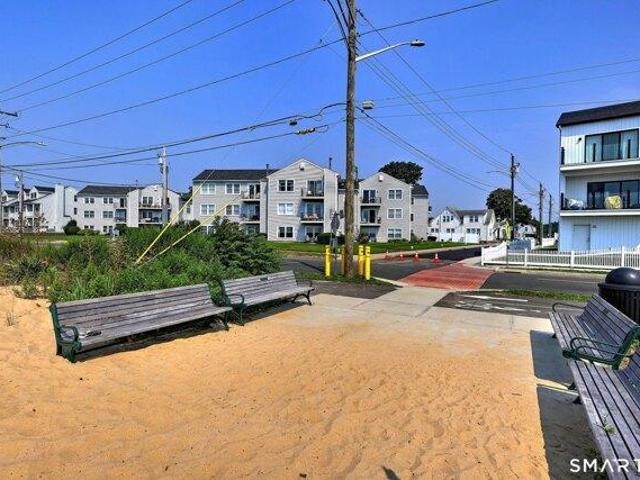 Condo for sale in West Haven, Connecticut
