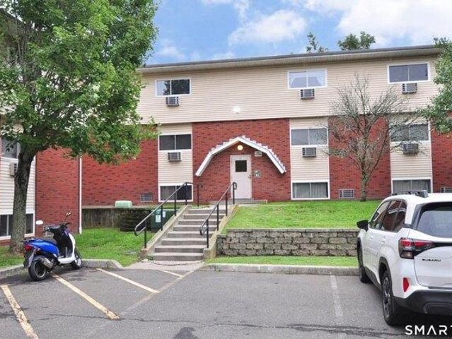 Condo for sale in West Haven, Connecticut