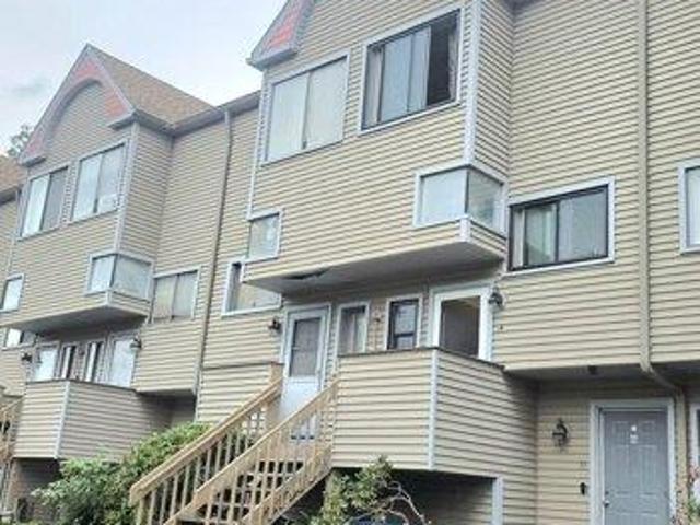 House for sale in Allingtown, West Haven
