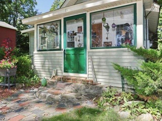 House for sale in Passaic, New Jersey