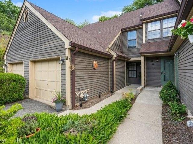 Condo for sale in Passaic, New Jersey