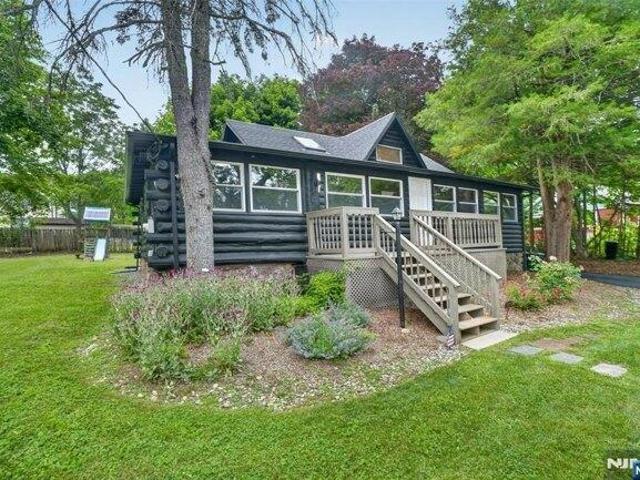 House for sale in Passaic, New Jersey