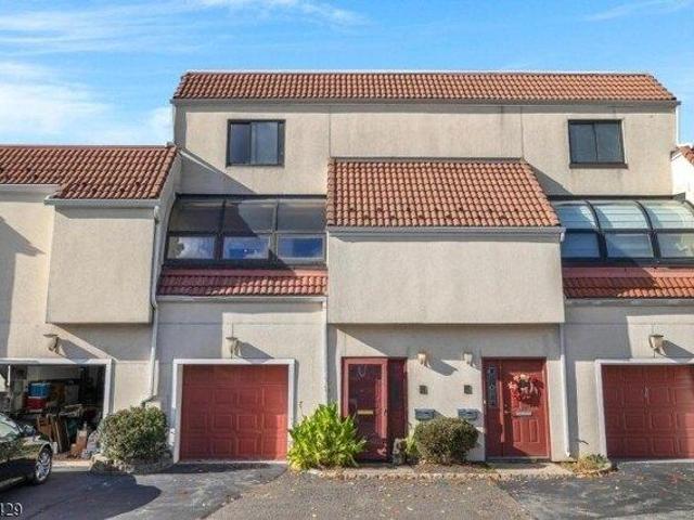Condo for sale in West Orange, New Jersey
