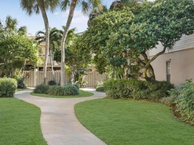 Apartment for sale in West Palm Beach