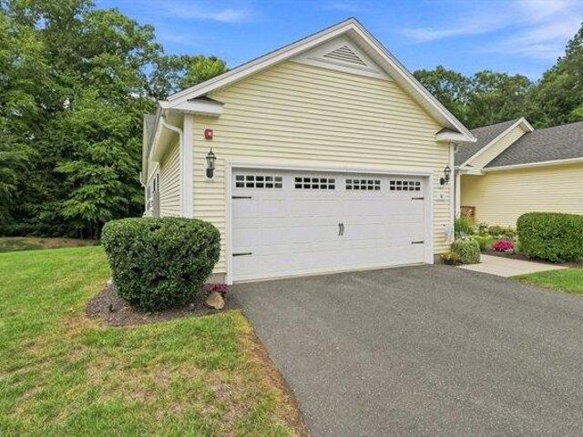 Condo for sale in Hampden, Massachusetts