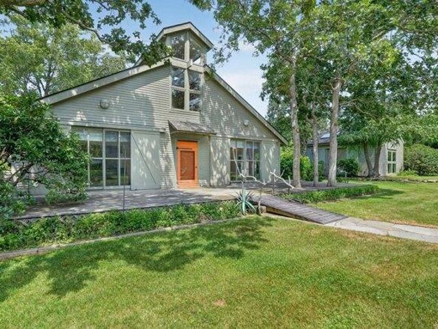House for sale in West Tisbury, Massachusetts