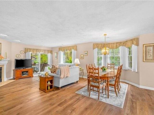 Condo for sale in West Warwick, Rhode Island