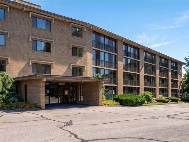 Condo for sale in West Warwick, Rhode Island