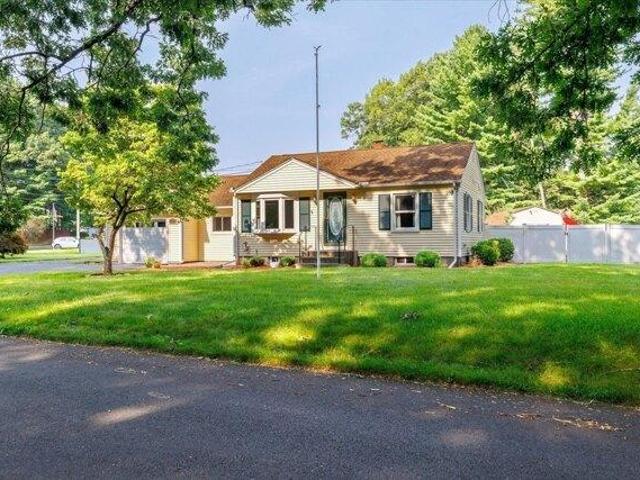 House for sale in Hampden, Massachusetts