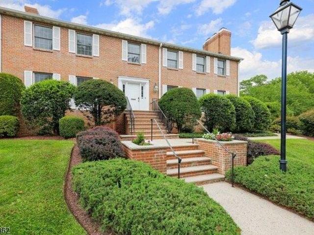 Condo for sale in Westfield, New Jersey