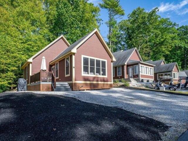 Condo for sale in Summer Village, Westford