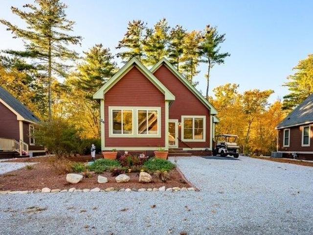 Condo for sale in Summer Village, Westford