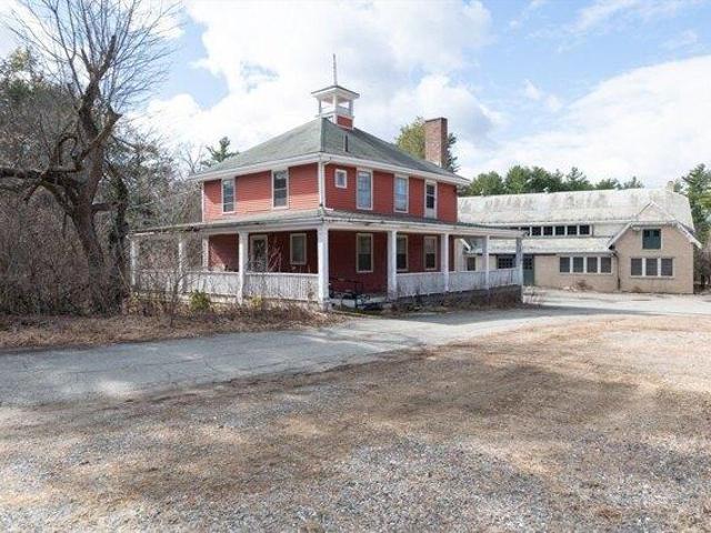House for sale in Weston, Massachusetts