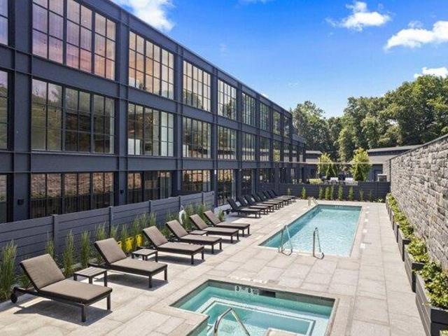 Condo for sale in Westport