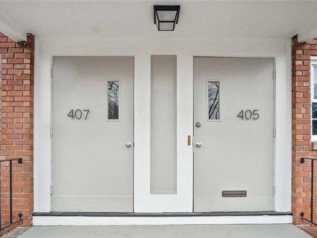 Condo for sale in Islington, Westwood