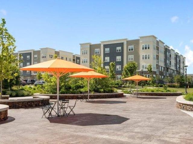 Condo for sale in University Station, Westwood