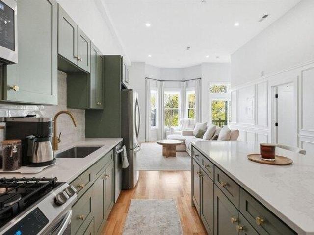 Condo for sale in Weymouth, Massachusetts