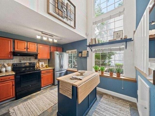 Condo for sale in Weymouth, Massachusetts