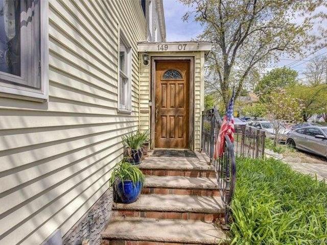 House for sale in Queens, Arverne