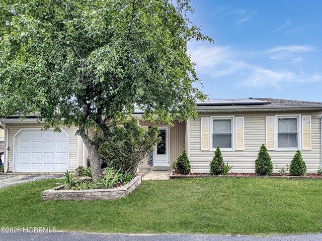 House for sale in Whiting, New Jersey