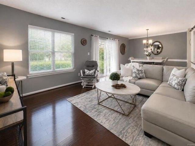 Condo for sale in Virginia