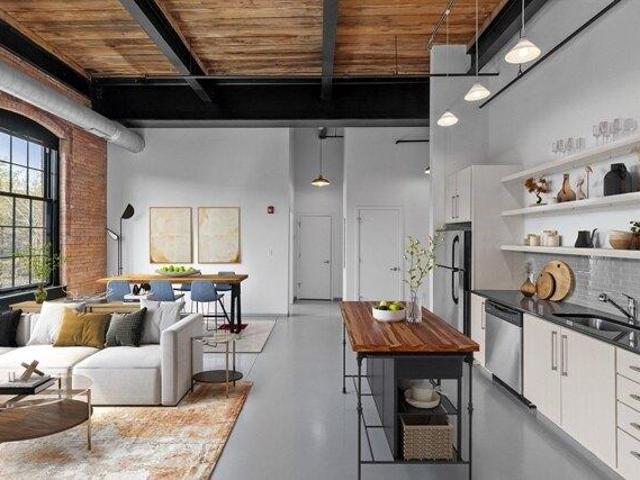 Condo for sale in Berkshire, Massachusetts