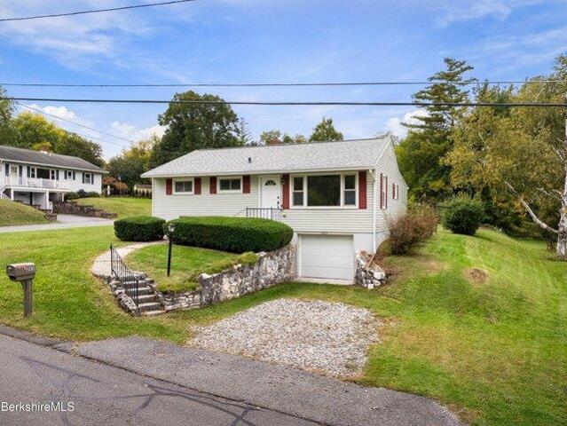 House for sale in Williamstown, Berkshire County