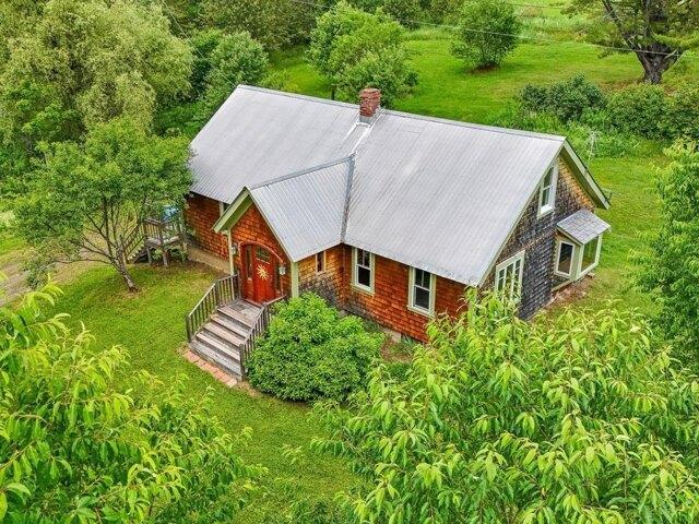 House for sale in Williamstown, Vermont