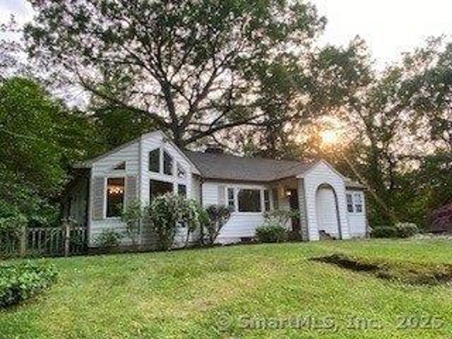 House for sale in Wilton