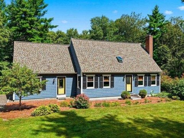 House for sale in New Hampshire
