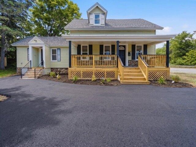 House for sale in Winchendon, Massachusetts
