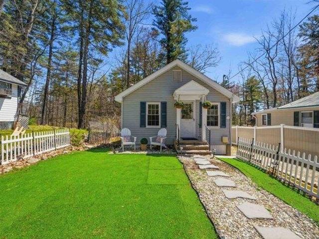House for sale in New Hampshire