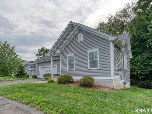 Condo for sale in Windsor Locks, Connecticut