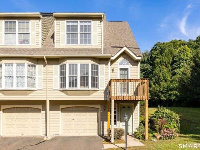 House for sale in Windsor Locks, Capitol Planning Region