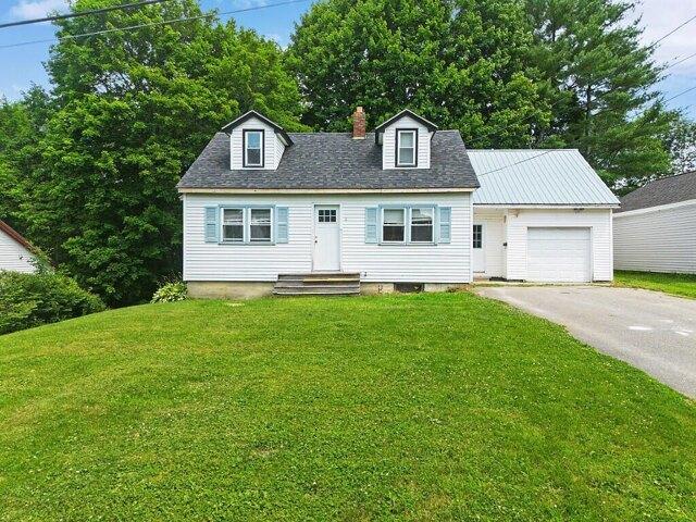 House for sale in Maine
