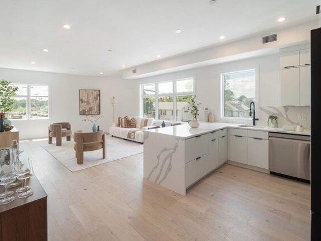 Condo for sale in Winthrop Beach, Winthrop