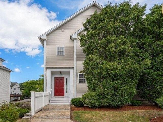 Condo for sale in Woburn, Massachusetts