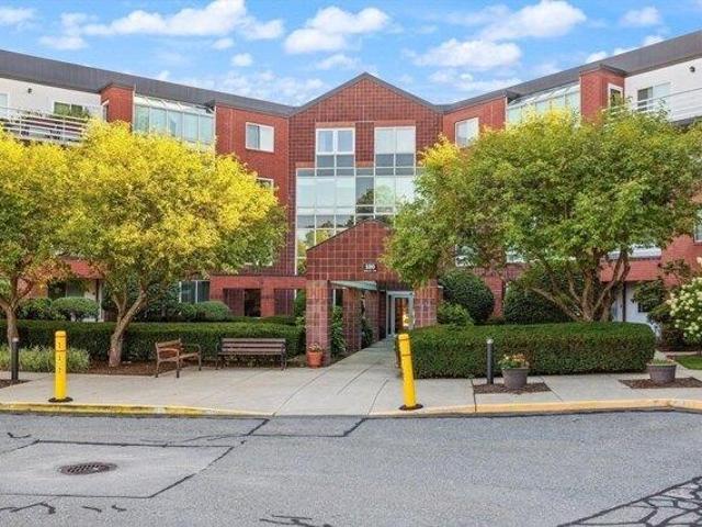 Condo for sale in Woburn, Massachusetts