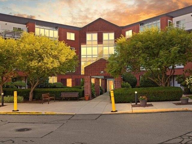 Condo for sale in Woburn, Massachusetts