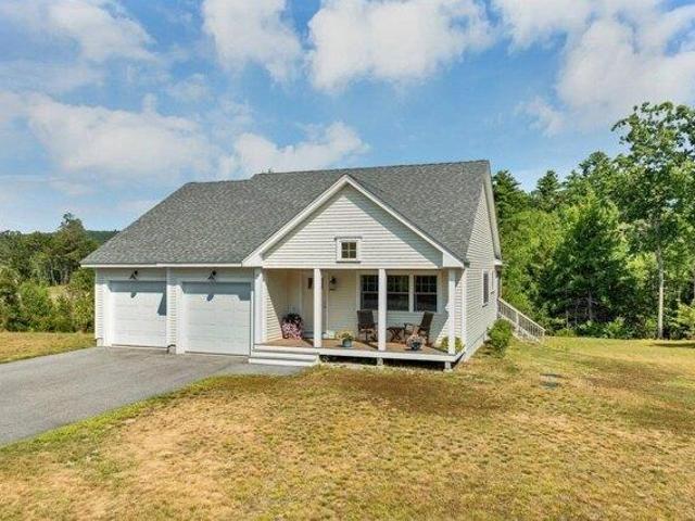 House for sale in New Hampshire