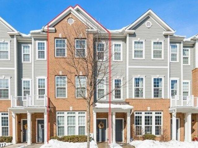 Condo for sale in Wood Ridge, New Jersey