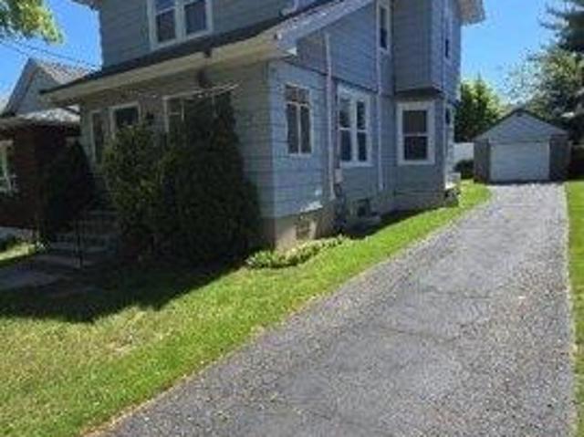 House for sale in Wood Ridge, New Jersey