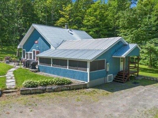 House for sale in Woodbury, Vermont